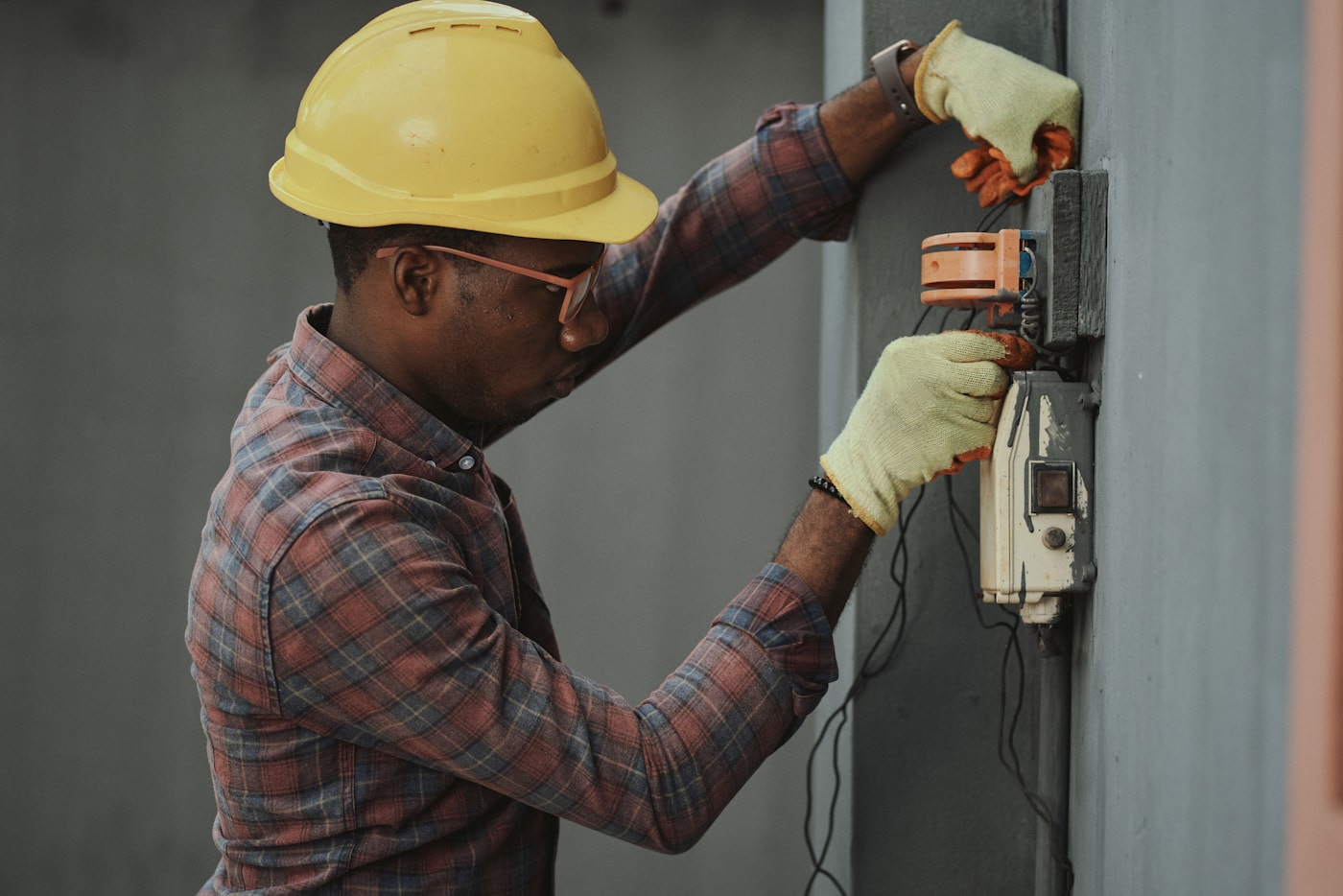 What to Do During a Refrigeration Breakdown